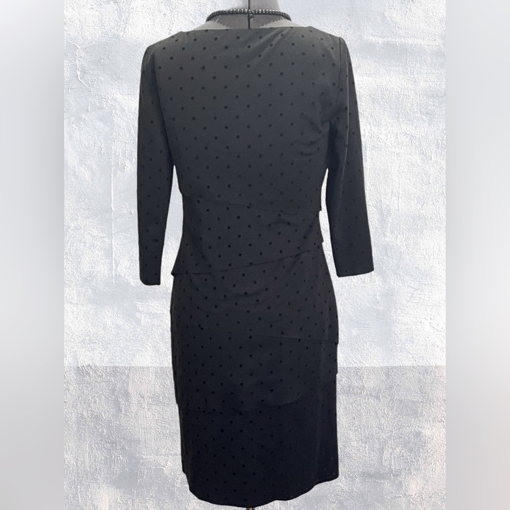 Tahari Arthur S. Levine Black Dress Size 2 - Picture 3 of 11